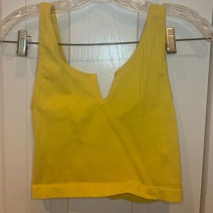 ribbed yellow v-cut cropped tank
